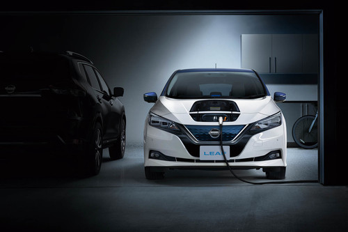 ¿Debería comprar ya un coche eléctrico? Claves para conocer el momento adecuado