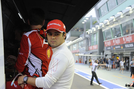 Ferrari no se pone fecha para desvelar el futuro de Felipe Massa