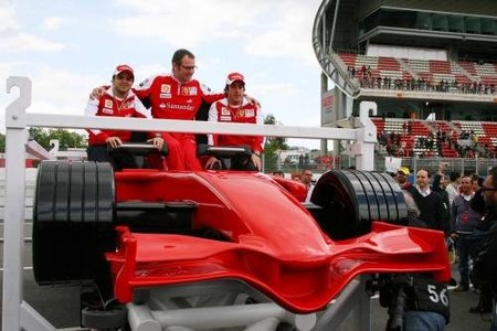 Ferrari Formula Rossa: la montaña rusa del Cavallino Rampante