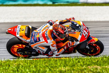 Marc Márquez: "Todavía no puedo frenar tarde y fuerte como me gusta y tengo que hacerlo antes y más suave"