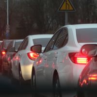 Tu auto es el peor lugar para respirar si estás en el tráfico (y así de fácil puedes solucionarlo)
