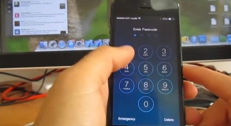 iOS 7.0.2 solucionó un agujero de seguridad... pero añade otro