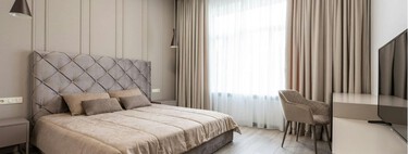 Adiós a las camas con canapé: la alternativa que gana espacio y estilo en el dormitorio 