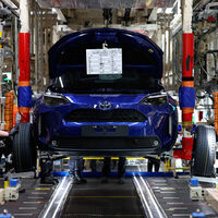 Toyota se ve obligada a parar máquinas en Japón por la falta de componentes y dejará de producir hasta 50.000 vehículos en junio 