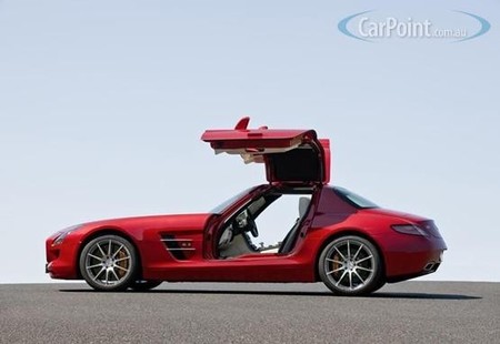 Mercedes-Benz SLS AMG