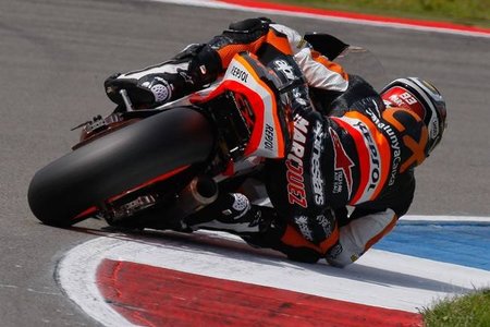 MotoGP Holanda 2012: poles para Sandro Cortese, Casey Stoner y Marc Márquez