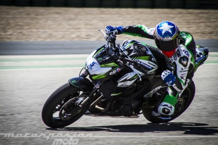 Presentación de la nueva gama de circuito de Michelin (prueba en pista y galería)