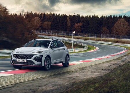 Hyundai Kona N: 280 hp y un 0-100 km/h en 5.5 segundos que nos muestran como un hot hatch vive dentro de un crossover