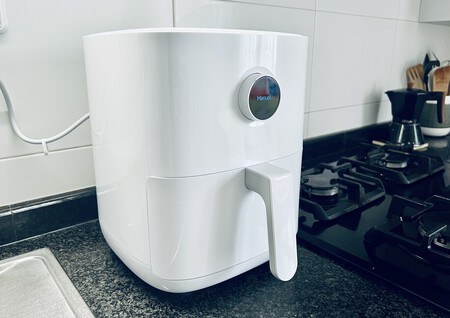 Mi Smart Air Fryer, la freidora de aire de Xiaomi que no necesita aceite y la controlas con el móvil, más barata que nunca: 69 euros
