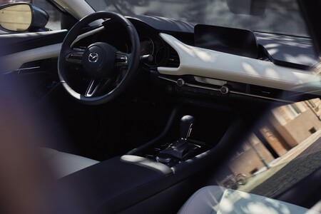 Mazda3 2023
