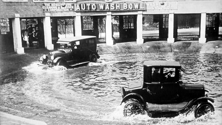 La evolución de los túneles de lavado: de una plaza inundada a una industria millonaria
