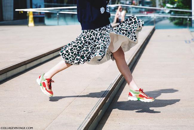 new_york_fashion_week_spring_summer_15-nyfw-street_style-leopard_skirt-sneakers-sporty_chic-sweatshirt-2.jpg
