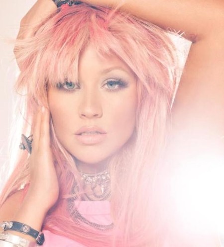 Operación bikini para vestir de blanco: ¿se casa Christina Aguilera?