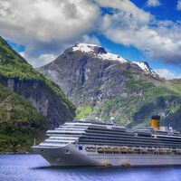 El paraíso del coche eléctrico también quiere que todos los barcos que naveguen por sus aguas sean eléctricos. Así quiere proteger Noruega sus fiordos