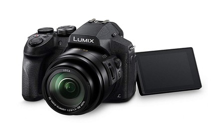 Superzoom, WiFi, vídeo 4K... la completa cámara bridge Panasonic Lumix DMC-FZ300, hoy en Amazon sólo cuesta 339,90 euros