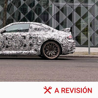 Señal V12: la clave para que los vehículos de pruebas puedan circular a 150 km/h de forma legal en España