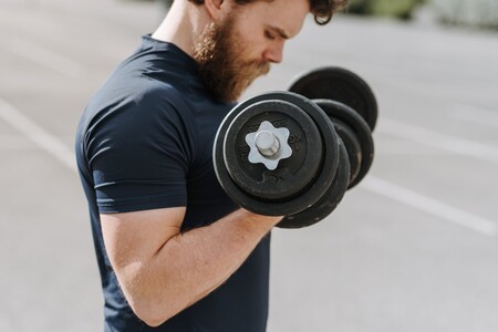 Chollos en tallas sueltas de ropa deportiva Nike, New Balance, Adidas y Puma a la venta en Amazon