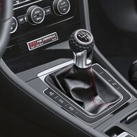 ¡Se veía venir! Volkswagen se despide de la transmisión manual en 2030