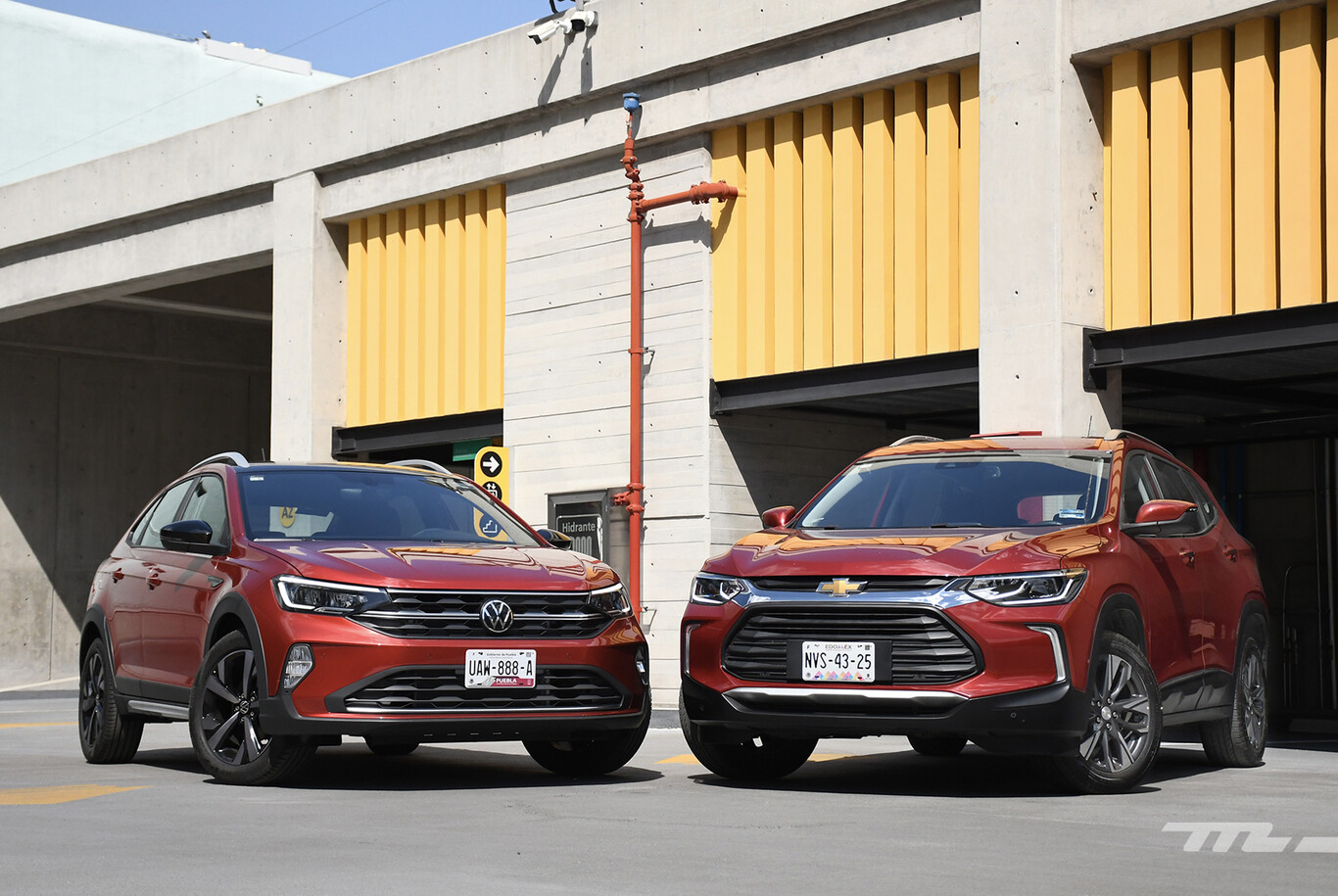 Volkswagen Nivus vs. Chevrolet Tracker, comparativa: ¿Cuál B-SUV es mejor?