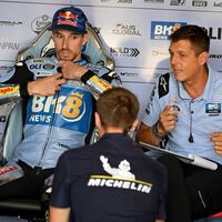 "Tranquilos, no estoy tan mal como Pecco Bagnaia". Álex Márquez le quita peso a sus crisis de resultados en MotoGP 