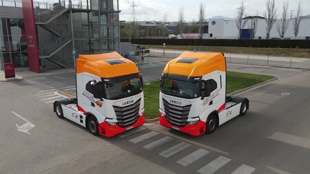 Este es el IVECO S-WAY, el camión del Repsol Honda que lucirá los colores de la moto de Marc Márquez en MotoGP