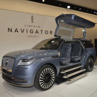 Lincoln Navigator Concept: otro SUV con "alas de gaviota"