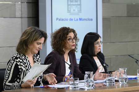 Las principales asociaciones de autónomos exigen al Gobierno que no suba este año más las bases de cotización de los autónomos