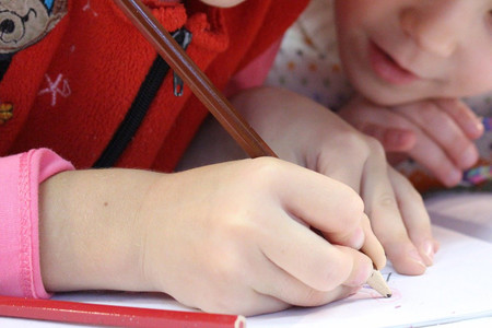 Kidpofy, la aplicación web para digitalizar la caligrafía de tus hijos, gratis durante la cuarentena
