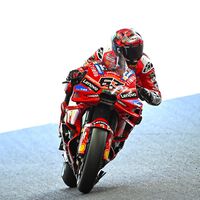 Pecco Bagnaia gana su primera sprint del año en Japón Pedro Acosta pisa podio y Jorge Martín se lesiona de nuevo 