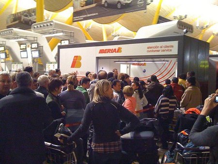 Aligera tu maleta a partir de marzo si viajas con Iberia en clase turista