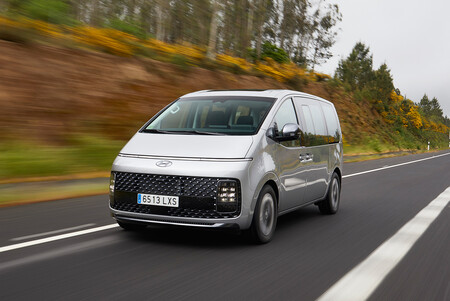 Hyundai Staria 2022