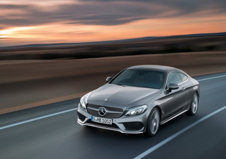 Mercedes Benz C Class Coupe 2017 800x600 Wallpaper 04