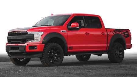 Esta Ford F-150 SC de Roush Performance lleva el 5.0 litros V8 hasta los 659 CV