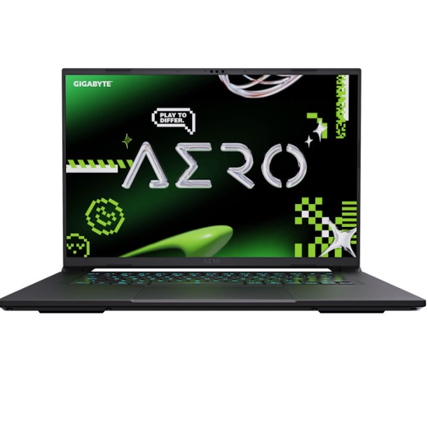 Con un peso de menos de 2 kg y unas dimensiones muy manejables, el GIGABYTE AERO X16 es un portátil Copilot+ que no solo potencia tu productividad, sino que hasta se atreve a ejecutar los últimos juegos. Este lleva un procesador AMD Ryzen™ AI 9 HX 370 y una GPU NVIDIA GeForce RTX 5070.