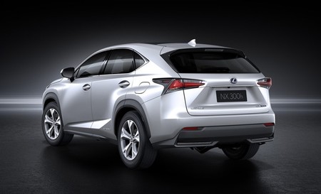 Lexus NX 300h 03