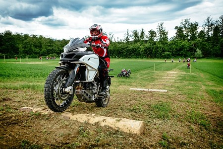 Ducati Riding Experience 2017 1