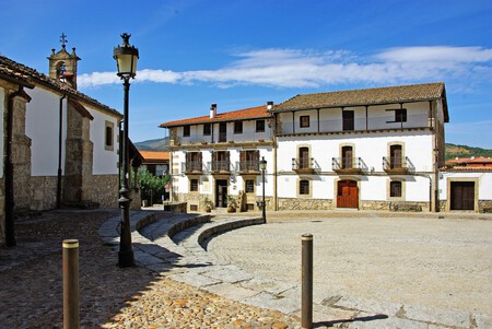 Pueblo Montana Cerca Madrid Escapada Otono Naturaleza Comida Casera Bosques Autentico