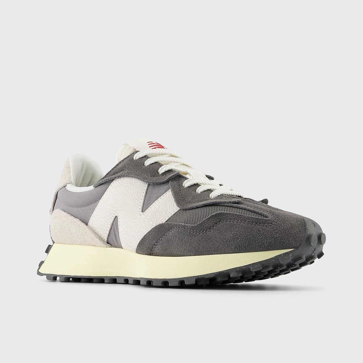 New Balance 327