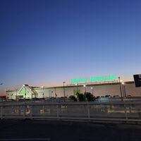 Leroy Merlin tiene rebajadísimo el conjunto de muebles de jardín con el que disfrutarás de las tardes al aire libre