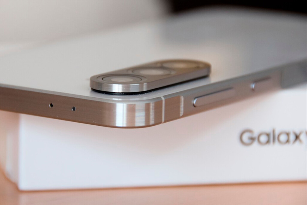 Antes de que acaben las Ofertas de Primavera de Amazon, puedes estrenar el Galaxy más vendido de Samsung por menos de 400 euros