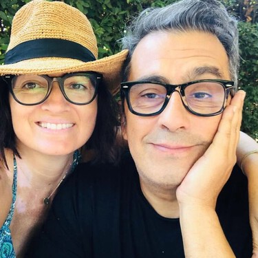Así es el jardín de Silvia Abril y Andreu Buenafuente en su masía de Barcelona: tiene piscina, terraza de madera y huerto