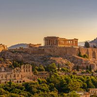 Grécia entra para a lista: país anuncia banimento de redes sociais para menores de 15 anos a partir de 2027 