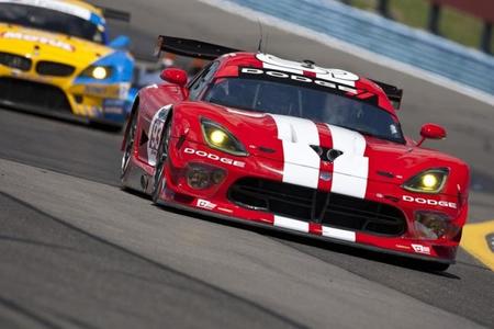 Chrysler no seguirá financiando el programa Dodge Viper SRT