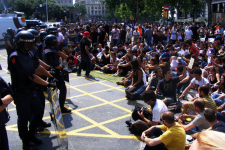 Archivada la causa por el desalojo de Plaza Catalunya