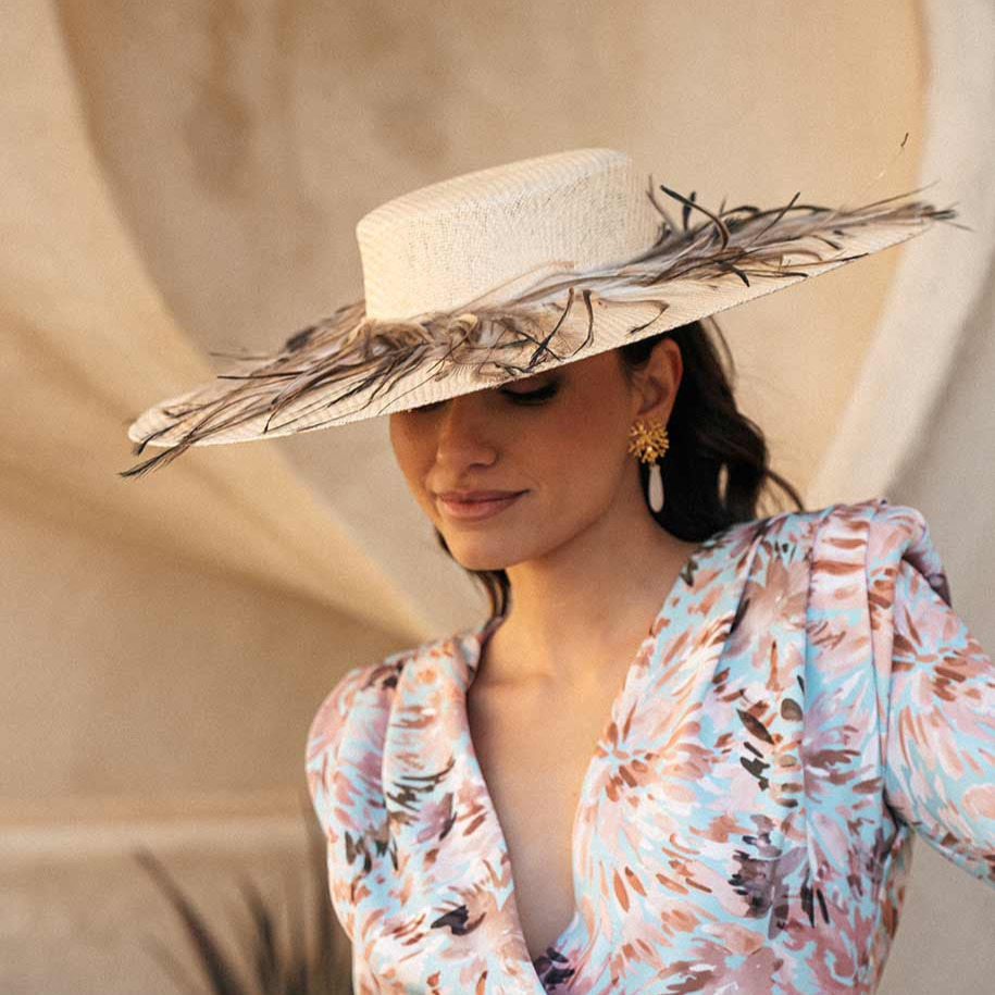 Pamela de plumas La Pastrana
