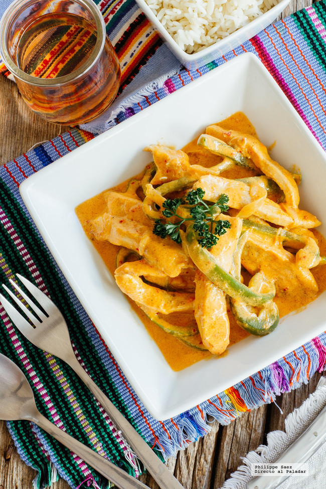 Fajitas de pollo en crema de chipotle