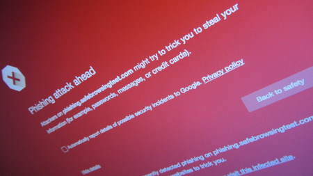 Una red de la darknet quiere potenciar el phishing a través de un kit automático