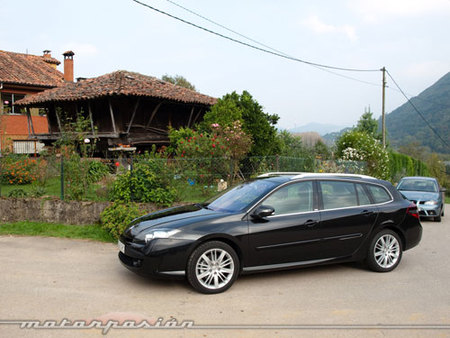 Renault Laguna GT 4Control Grand Tour