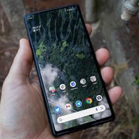 El Google Pixel 6a, el smartphone bueno, bonito, barato y con una buena cámara, está de oferta en las ofertas de verano de Amazon 
