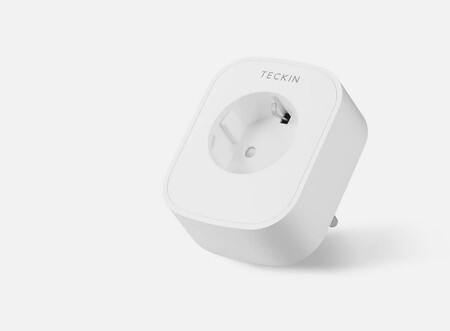 Los enchufes inteligentes con WiFi más vendidos de Amazon te ayudan a rebajar la factura de la luz y hoy los tienes aún más baratos